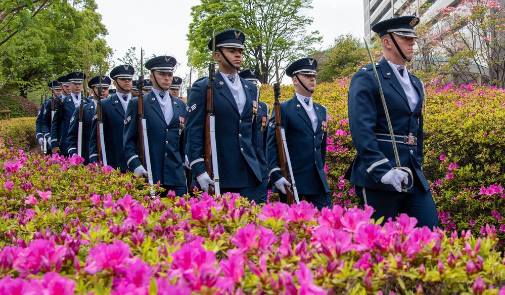 Honor Meets Honor: U.S. Air Force Drill Team Visits JGSDF Special Guard