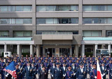 Honor Meets Honor: U.S. Air Force Drill Team Visits JGSDF Special Guard