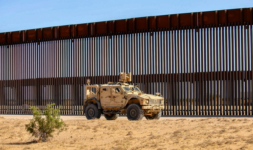 759th Military Police Battalion conducts mounted screening operations at the southern border