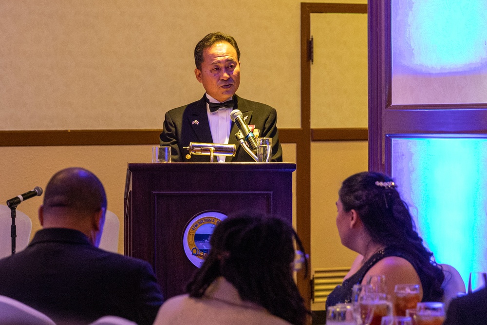 Commander, Submarine Group 7 hosts 125th Submarine Birthday Ball