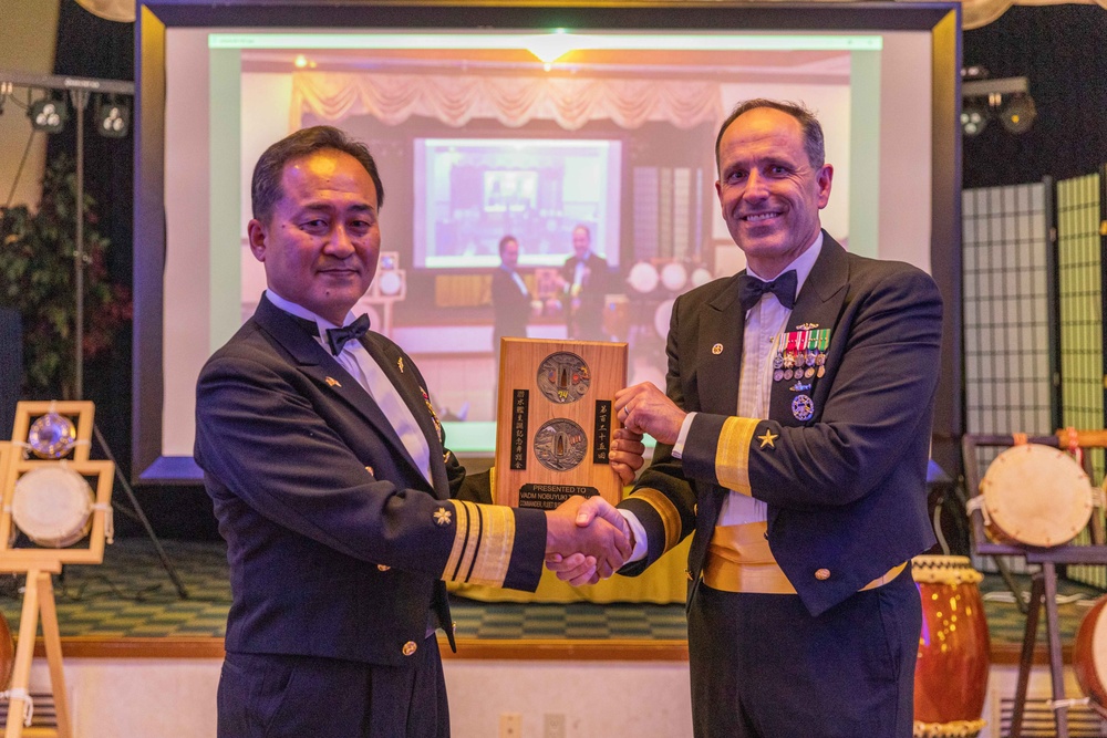 Commander, Submarine Group 7 hosts 125th Submarine Birthday Ball