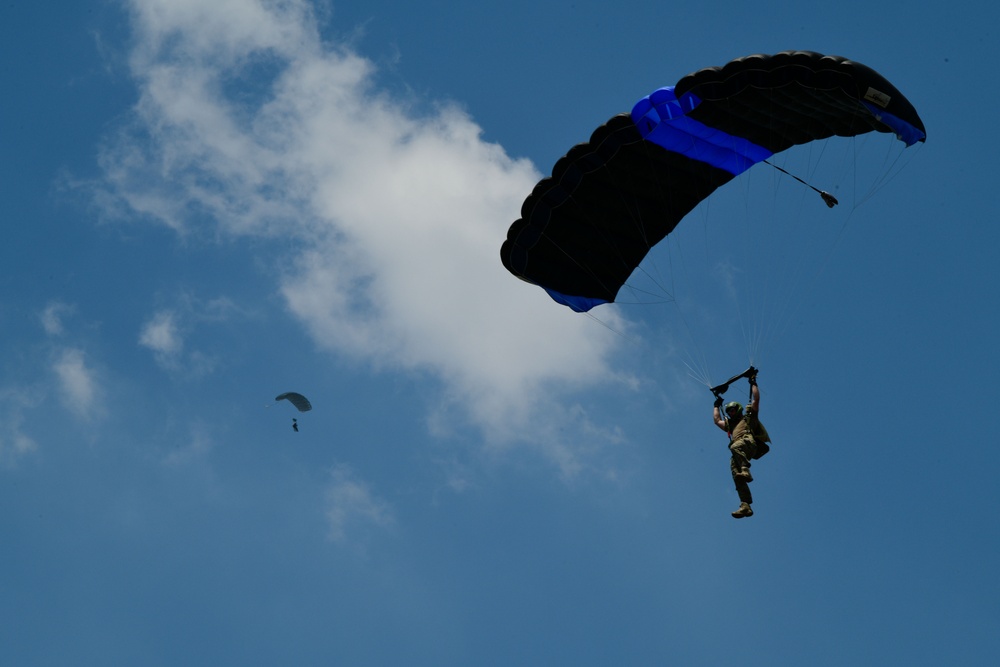 Balikatan 25: 353rd SOW, Philippine Special Forces Regiment conduct static line jump training