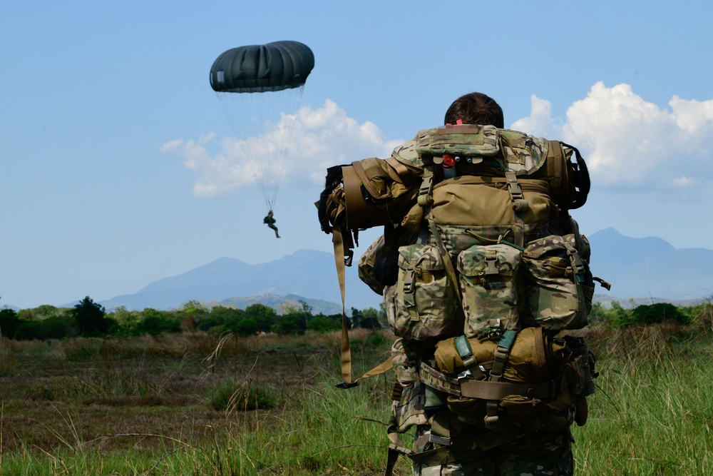 Balikatan 25: 353rd SOW, Philippine Special Forces Regiment conduct static line jump training