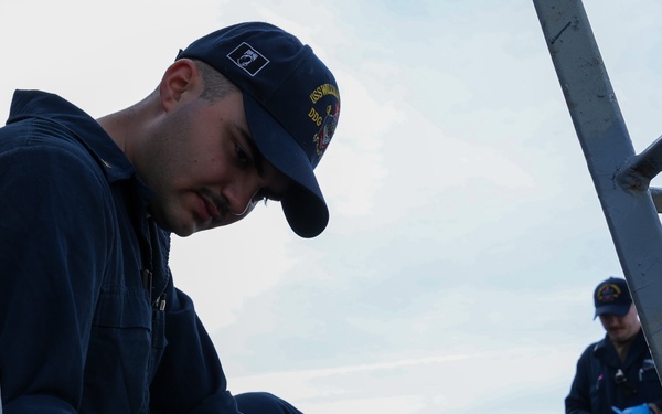 USS William P. Lawrence (DDG 110) Conducts Topside Preservation