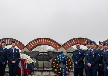 Aviano AB honors "Dark Eyes" in Andraž