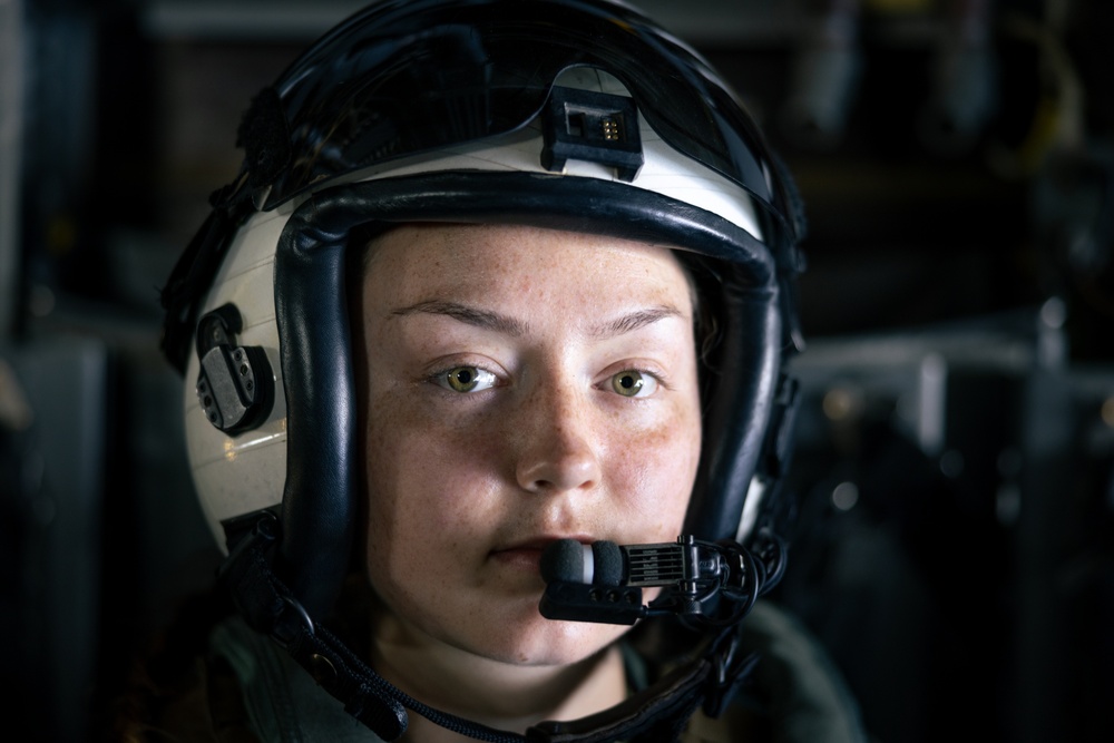 Balikatan 25: VMM-364 conducts tactical recovery of aircraft and personnel training