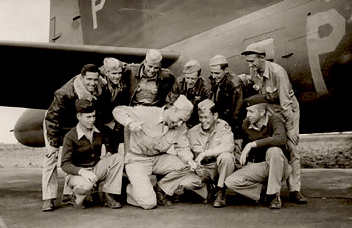 100th ARW legacy comes full circle as WWII veteran, Capt. Bob Wolff, returns 'home' to Thorpe Abbotts