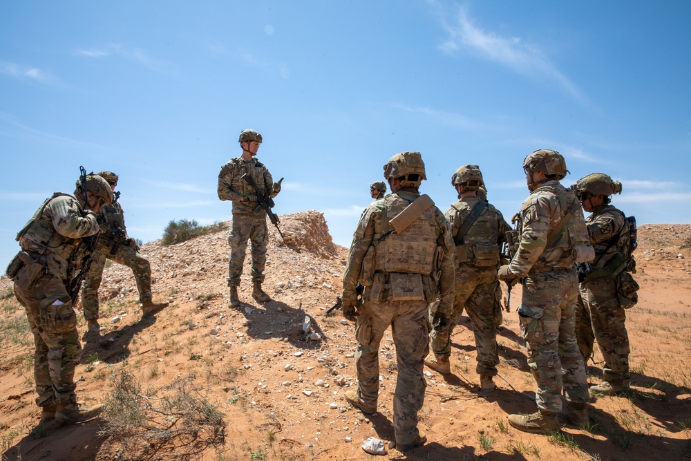 U.S. Army Soldiers train on Live Fire Exercises