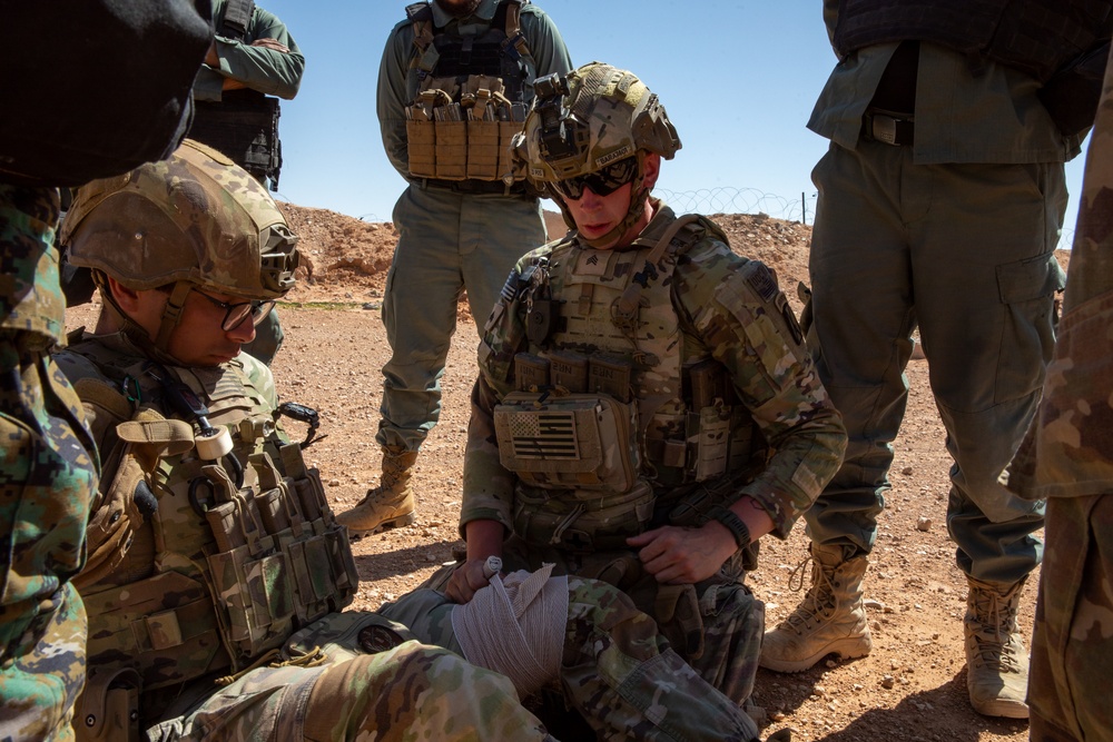 U.S. Army Soldiers train with Syrian Partner forces on Live Fire and Medical Exercises