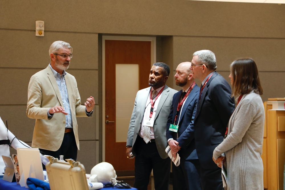NMRC hosts DASN RDT&amp;E Tour