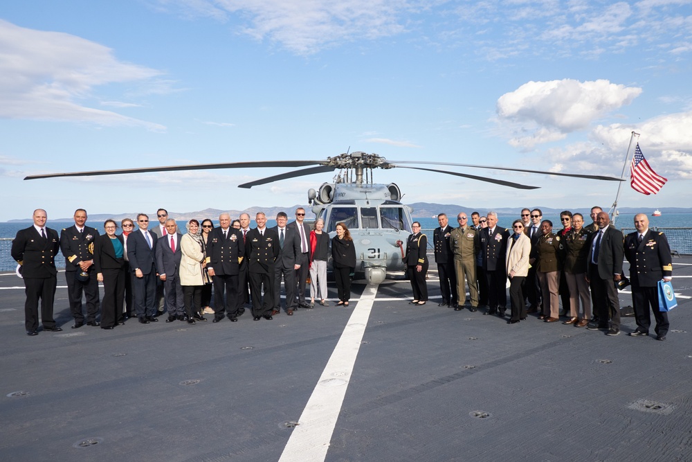 USS Mount Whitney conducts key leadership engagements between Sixth Fleet and Tunisia