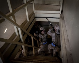 AFN Kunsan Radio Update - Alpha Battery & 8th CE Squadron