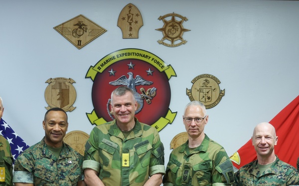 II MEF Leaders Meet with Norwegian Army and Navy Leaders