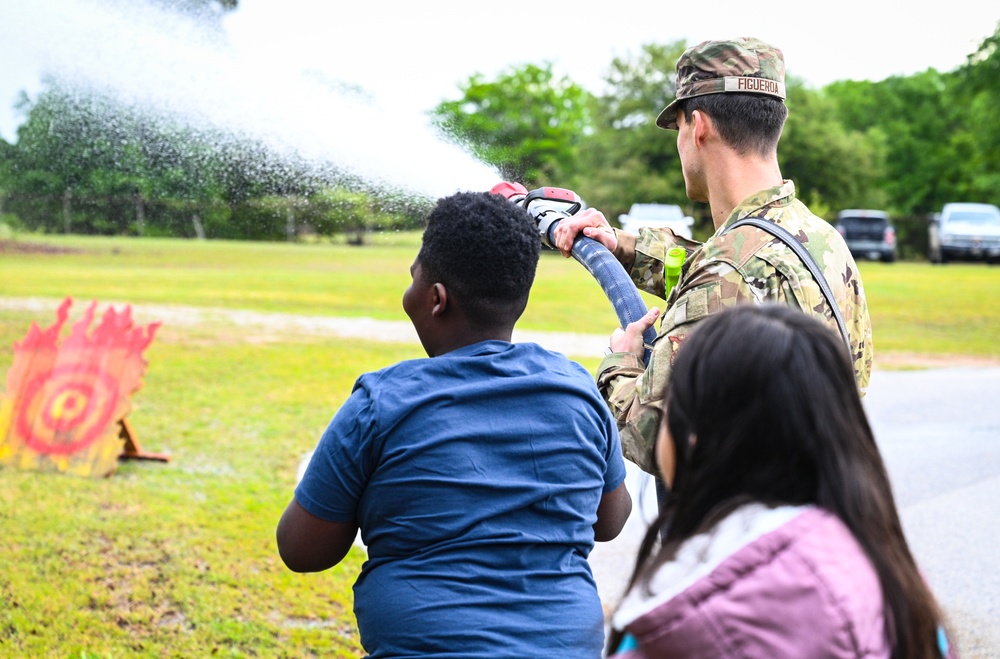 The 20th CES and High Hills Elementary partner for Earth Day