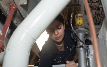 Essex Sailors Conduct Maintenance