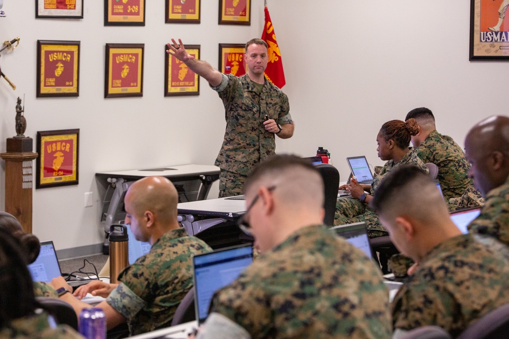 Staff Noncommissioned Officer Leadership School pilot course; New unified curriculum streamlines education and leadership development training