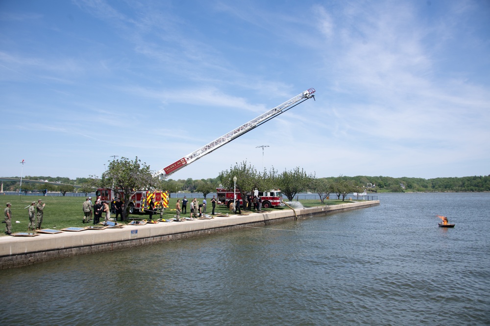 USNA MIDSHIPMEN CONDUCT ARCHIMEDES SOLAR RAY TEST