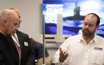 Acting Chief of Naval Operations Strengthens Relations with Industrial Base at Accelerated Training in Defense Manufacturing Summit