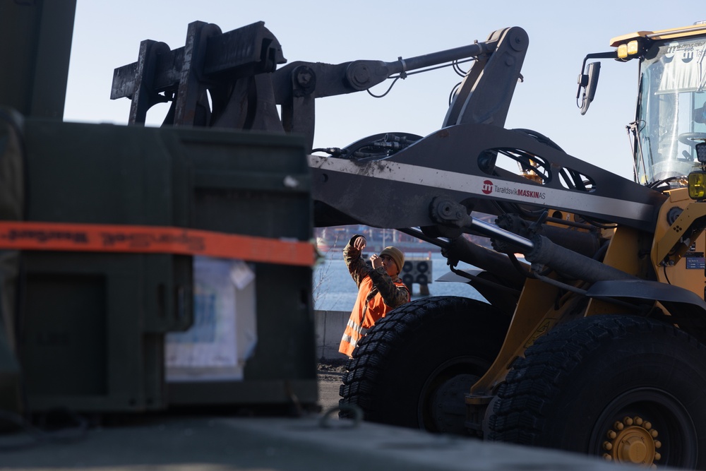 Swift Response 25 | U.S. Marines Conduct Port Operations