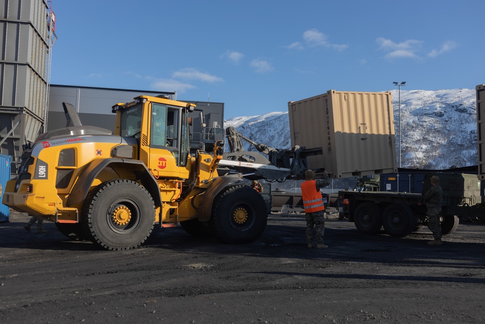 Swift Response 25 | U.S. Marines Conduct Port Operations
