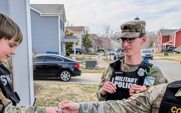Fort Knox boy, cop connect over shared passion for emergency services