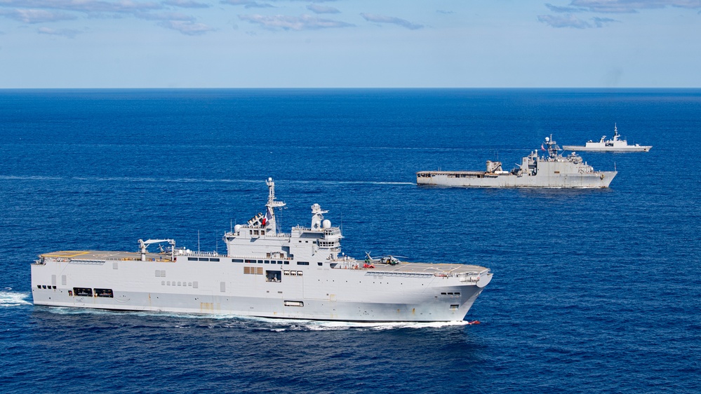 USS Oak Hill (LSD 51) Begins Exercise Chesapeake with French Navy