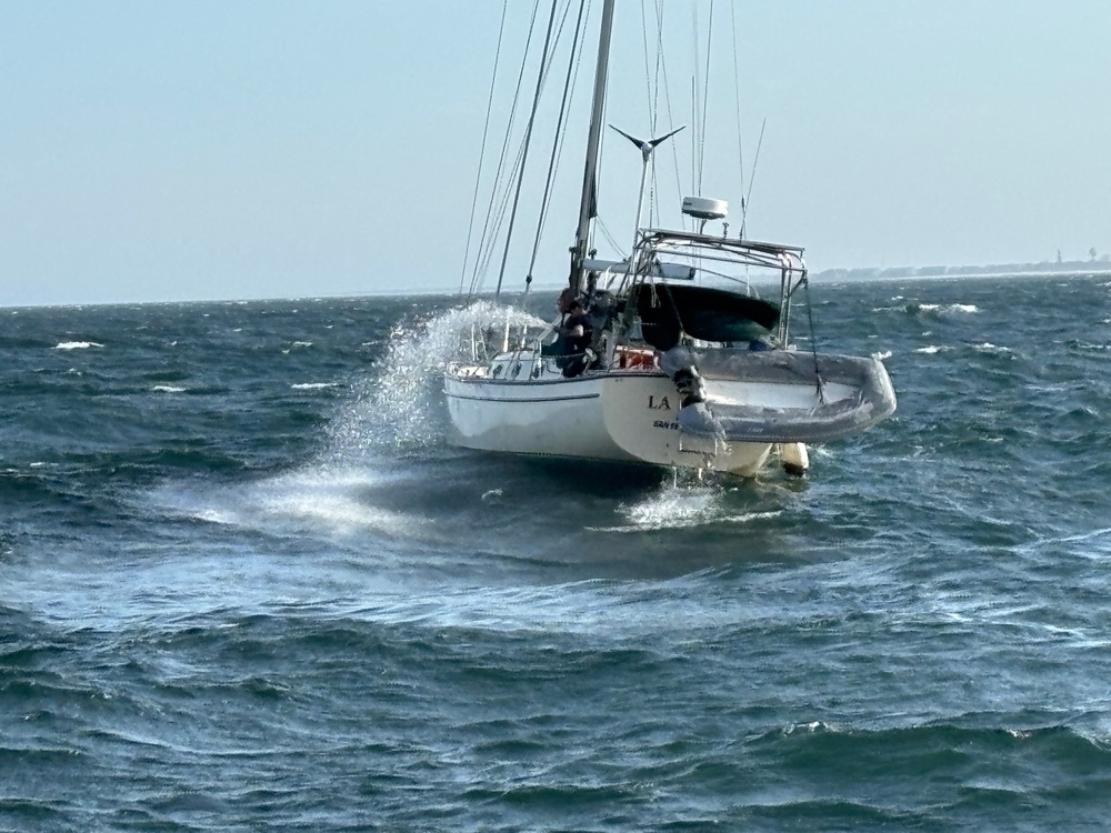 Coast Guard crew rescues 5 people from sailboat off New Jersey