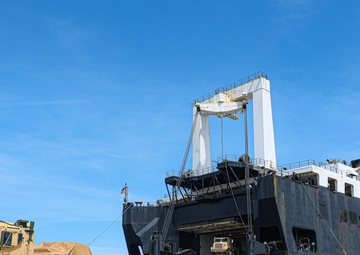 Blount Island Marines Achieve Rapid Offload, Boosting Global Readiness