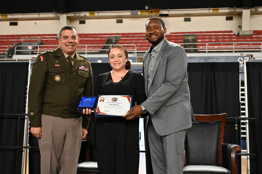 Civilian Employees Honored for Exceptional Service to DC National Guard