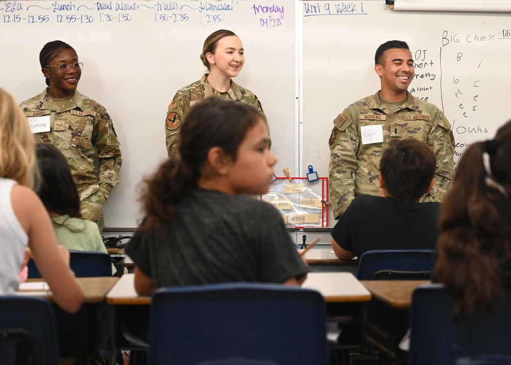 DM Airmen engage with elementary students