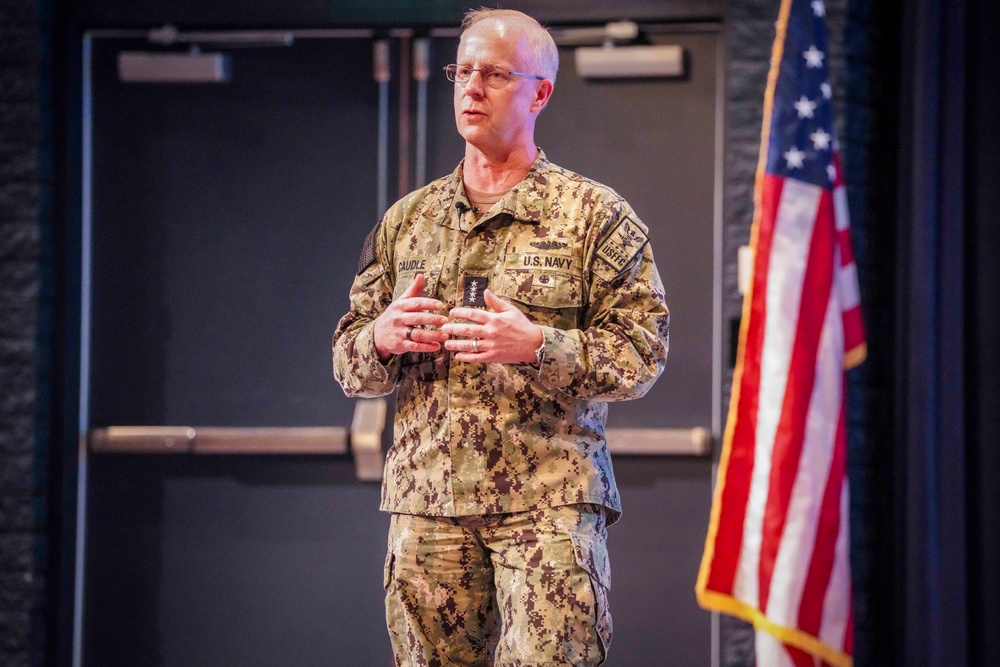 U.S. Fleet Forces Command Delivers Lecture at U.S. Naval War College