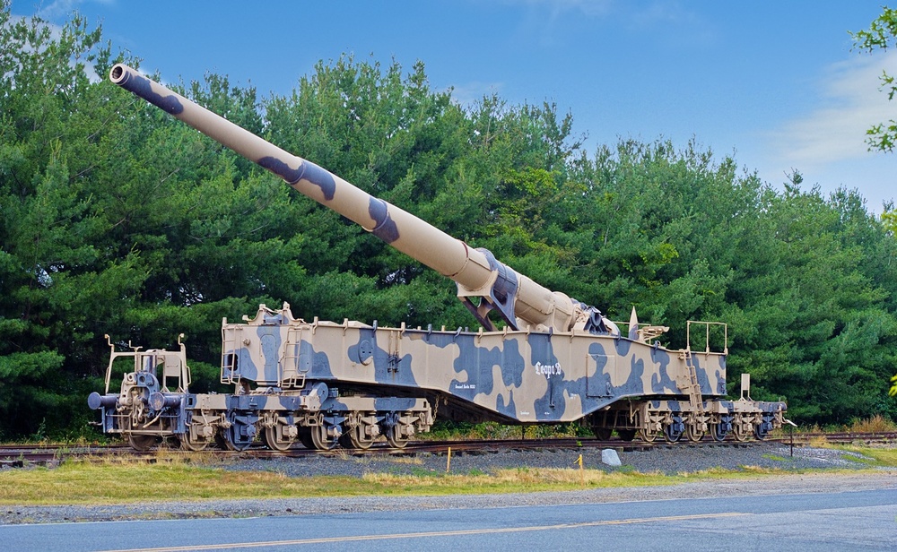 The big guns: High-Caliber and Long-Range Artillery in the U.S. Army during the Cold War