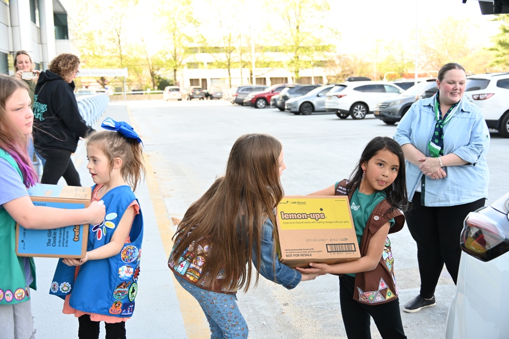 GIRL SCOUTS OF NASSAU COUNTY VISIT NTAG EMPIRE STATE HEADQUARTERS APRIL 2025