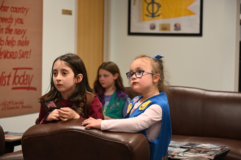 GIRL SCOUTS OF NASSAU COUNTY VISIT NTAG EMPIRE STATE HEADQUARTERS APRIL 2025