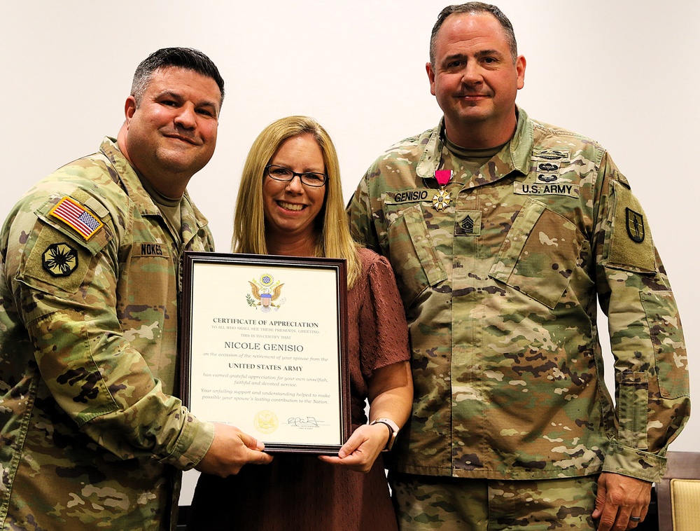 MOLINE POLICE LIEUTENANT AND COMBAT VETERAN RETIRES FROM THE ILLINOIS ARMY NATIONAL GUARD WITH TOP ENLISTED RANK, OVER 30 YEARS OF SERVICE
