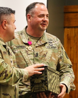 MOLINE POLICE LIEUTENANT AND COMBAT VETERAN RETIRES FROM THE ILLINOIS ARMY NATIONAL GUARD WITH TOP ENLISTED RANK, OVER 30 YEARS OF SERVICE