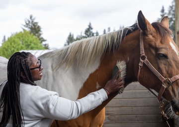 Soldiers from 201st E-MIB THRIVE at Healing Hearts Ranch