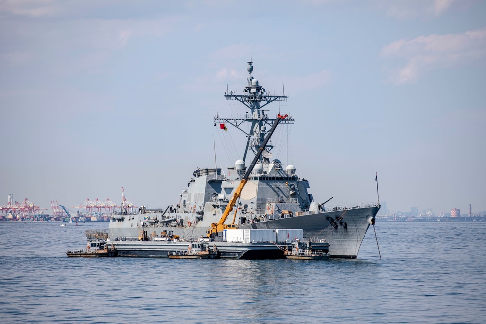 USS Preble Conducts Missile Swap