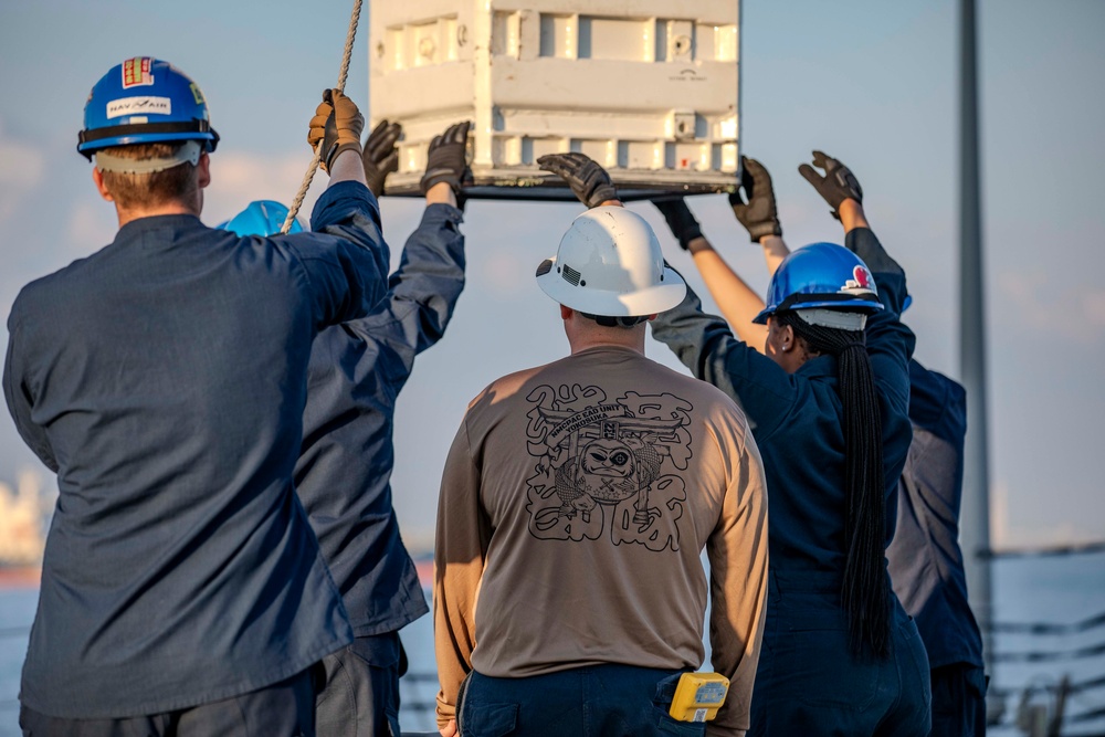USS Preble Conducts Missile Swap