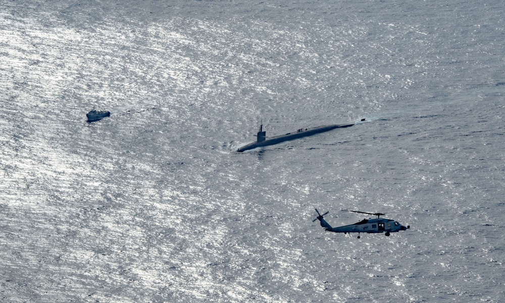 USS Kentucky Operates With Surface and Aerial Assets