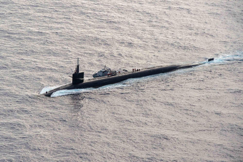 USS Kentucky Operates With Surface and Aerial Assets