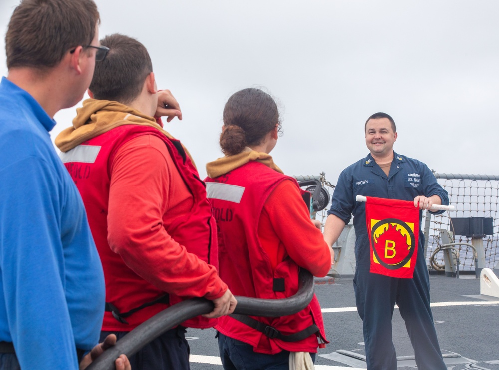 USS Benfold (DDG 65) conducts advanced tactical training