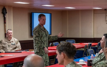 USS America (LHA 6) Hosts Commander, Task Force 76 Commander's Conference