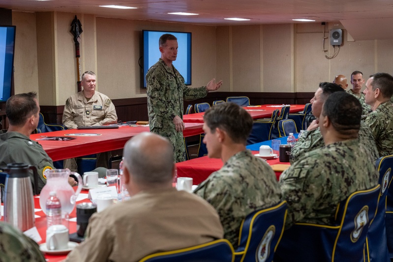 USS America (LHA 6) Hosts Commander, Task Force 76 Commander's Conference