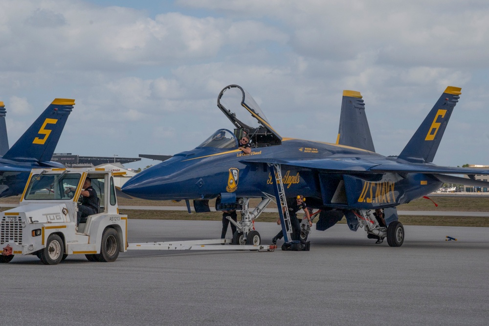 Media Day on the Flight Line: Blue Angels Land in Fort Lauderdale