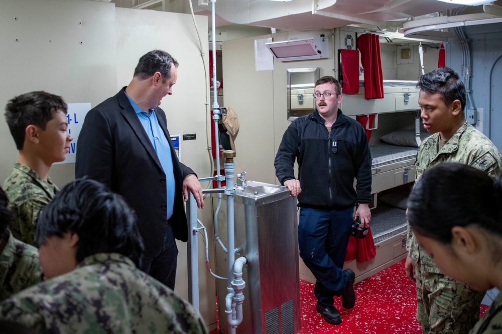 Tripoli Hosts U.S. Naval Sea Cadet Corps of Econdido