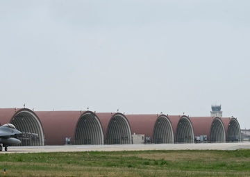 Kunsan’s winged “Wolf” takes flight for Freedom Flag 25-1