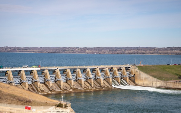 Spring visit to Gavins Point Dam and Powerhouse