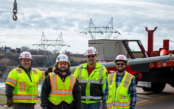 Gavins Point maintenance crew replaces damaged light pole