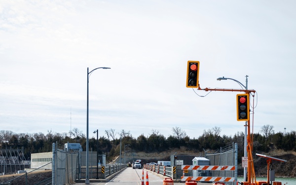 Spring visit to Gavins Point Dam and Powerhouse